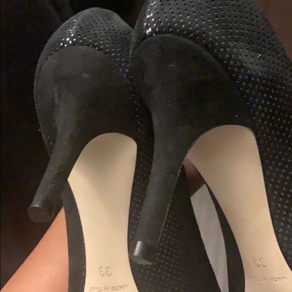 Authentic Christian Dior Laser Cut Suede Pumps - Picture 8 of 8